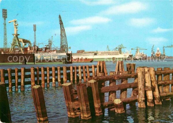 Werftbau Rostock Schiffswerft Neptun