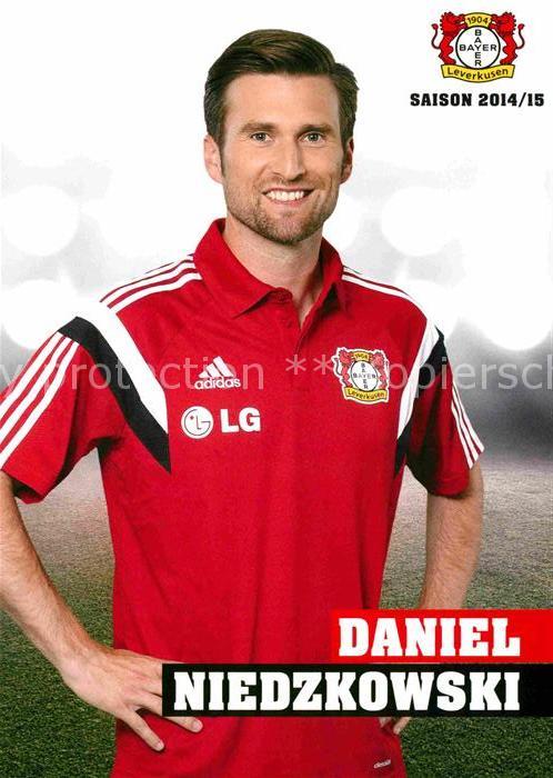 Fussball Bayer Leverkusen Daniel Niedzkowski