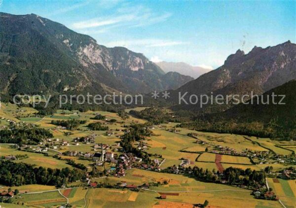 Grossgmain mit Untersberg und Lattengebirge