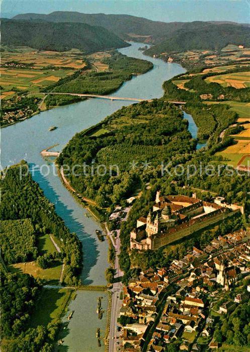 Melk Donau Fliegeraufnahme Schloss