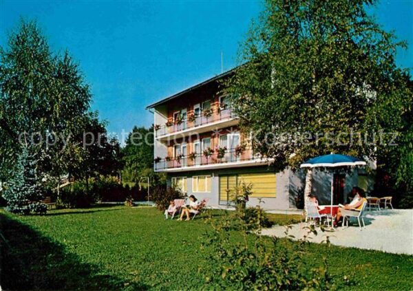 Reifnitz Woerthersee Gästehaus Martha Garten Liegewiese