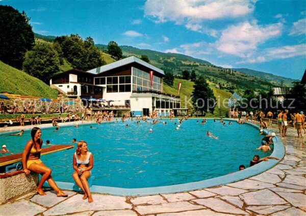 Saalbach-Hinterglemm Freibad Hallenbad Höhenluftkurort