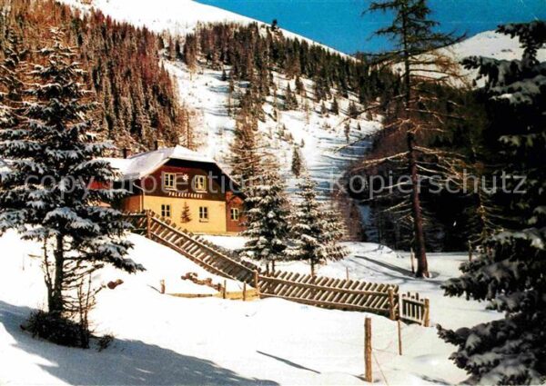 St Oswald Kaernten Falkerthaus Almhütte in den Nockbergen
