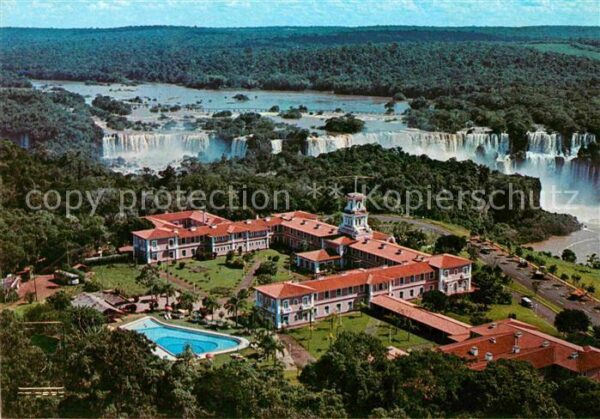 Foz do Iguaçu Vista aerea do Grande Hotel des Catarat