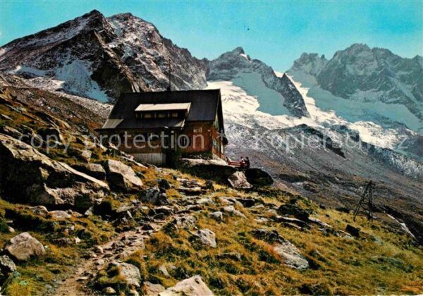 Kasseler Huette in der Stillupp Zillertal Gründ Wand Sp