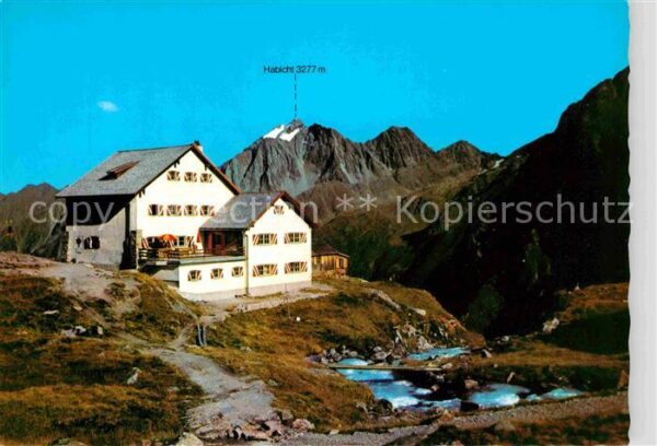 Regensburgerhuette Oesterreich Berghaus Stubaier Alpen