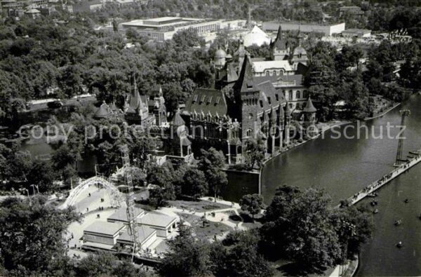 Budapest Stadtwäldchen Schloss Vajdahunyad
