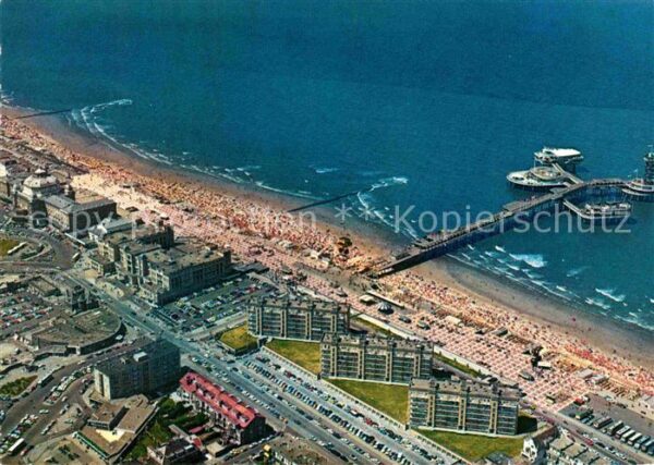 Scheveningen Fliegeraufnahme mit Strand Seebrücke Pi