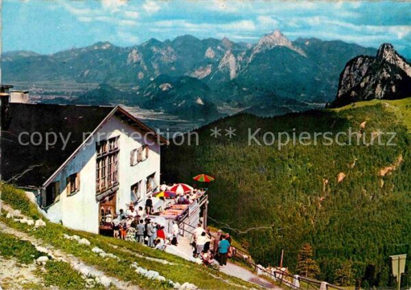Pfronten Berghaus im Allgäu mit Branderschrofen