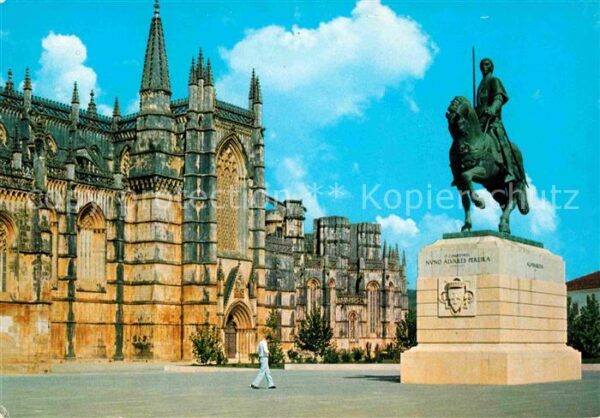 Batalha Mostero e Estatua equestre de D. Nuno A
