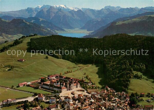 Einsiedeln SZ Fliegeraufnahme mit Kloster