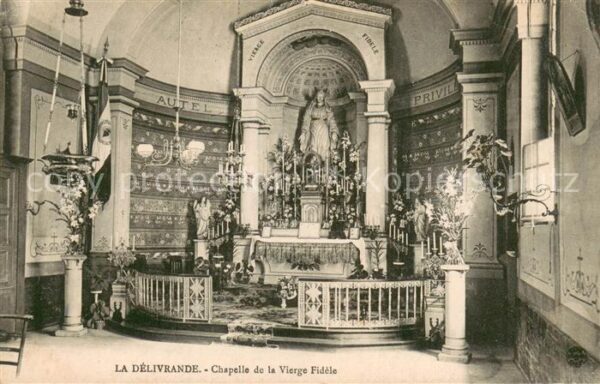 La Delivrande 14 Intérieur de la Chapelle de la Vierge F