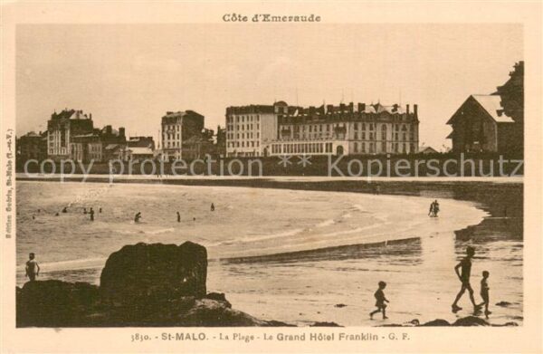 Saint-Malo 35 La plage et Grand Hôtel Franklin