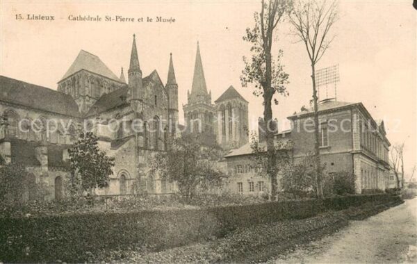 Lisieux 14 Cathedrale St Pierre et le Musee