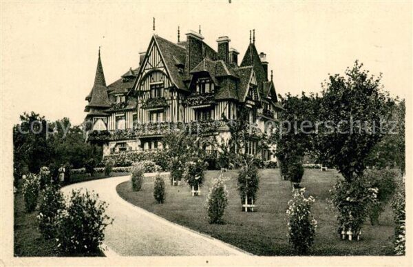 Deauville-sur-Mer La Plage Fleurie
