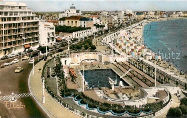 Les Sables-d Olonne 85 La Piscine et le Remblai