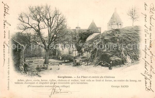 Gargilesse-Dampierre 36 Indre La Place et entree du Chateau