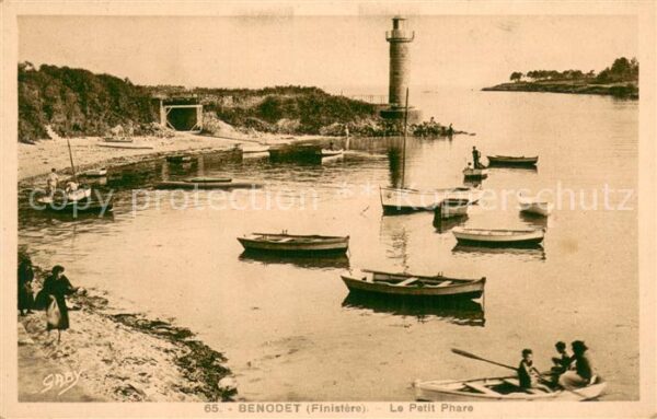 Benodet Le Petit Phare