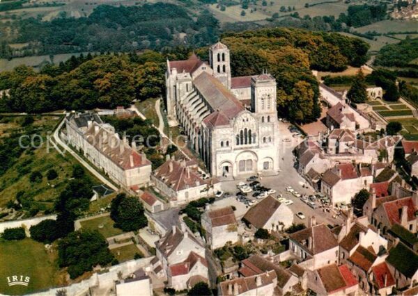 Vezelay 89 Fliegeraufnahme La Cathedrale