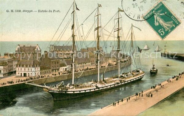 Dieppe 76 Entree du Port