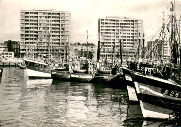 Boulogne-sur-Mer 62 Quai Chanzy et les Buildings