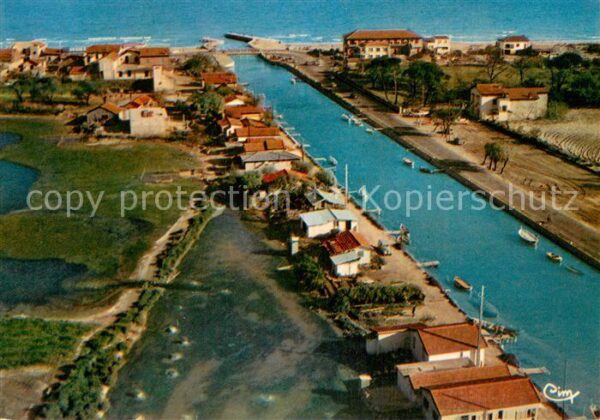 Carnon Plage Vue aerienne sur le Canal