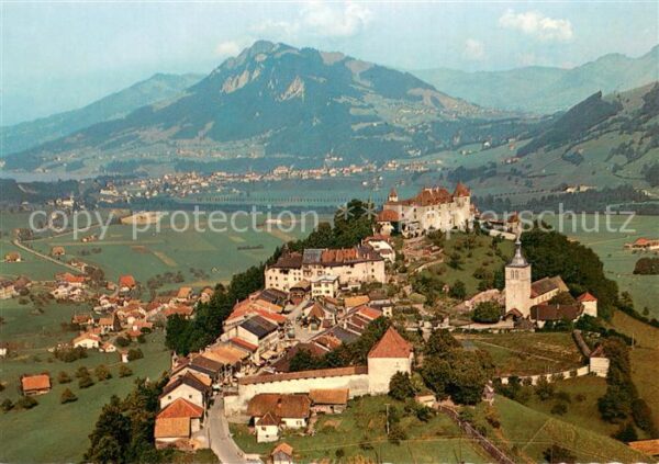 Gruyeres  Gruyere FR en direction de Broc Vue aerienne