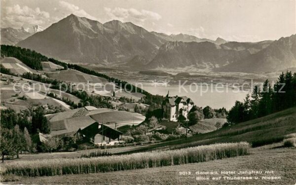 Goldiwil Hotel Jungfrau mit Thunersee und Niesen
