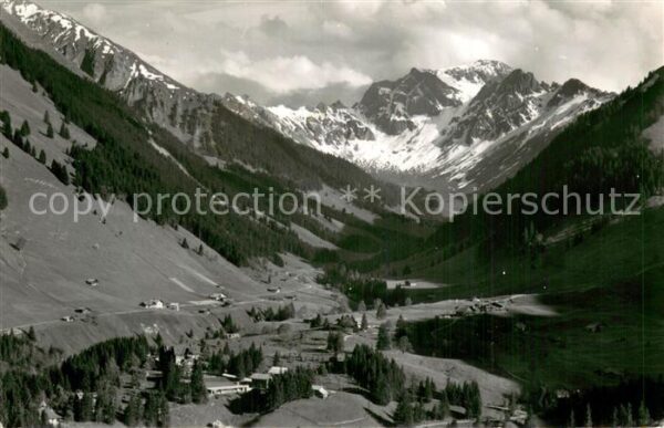 Schwenden Diemtigtal Kurhaus Grimmialp mit Kilei und Gsür