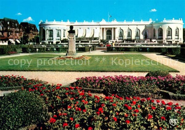 Deauville-sur-Mer Casino et les jardins Monument