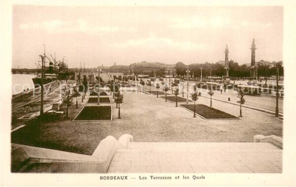 Bordeaux 33 Les Terrasses et les Quais