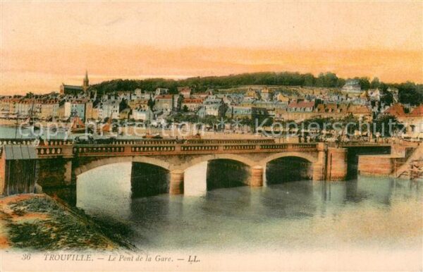 Trouville-Deauville Le Pont de la Gare