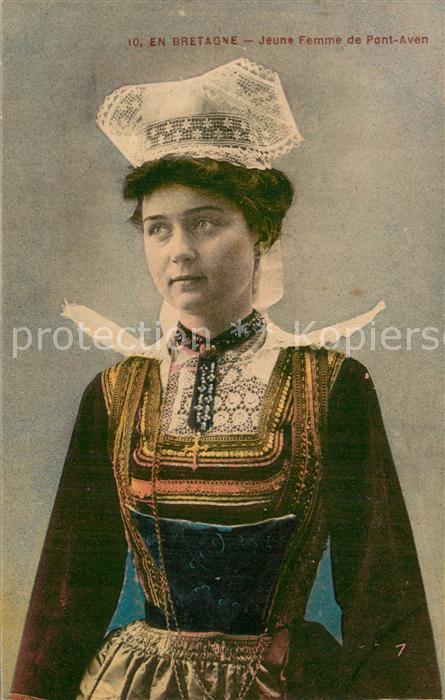Pont-Aven Jeune femme Costumes Trachten