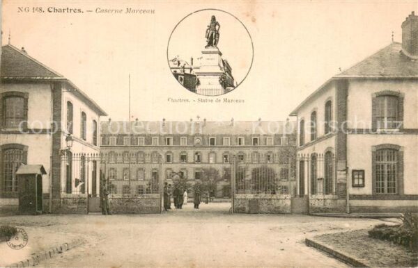 Chartres 28 Caserne Marceau Statue de Marceau Monum