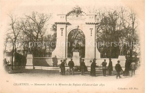 Chartres 28 Monument élevé a la Mémoire des Enfants