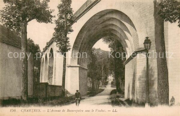 Chartres 28 Avenue de Beaurepaire sous le viaduc