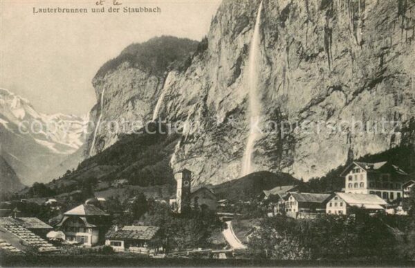 Lauterbrunnen BE und der Staubbach