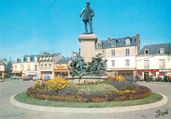 Le Mans Sarthe Place George Washington Statue du Gener