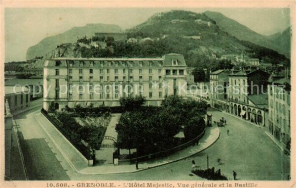Grenoble 38 Hotel Majestic - Vue generale et la Bas