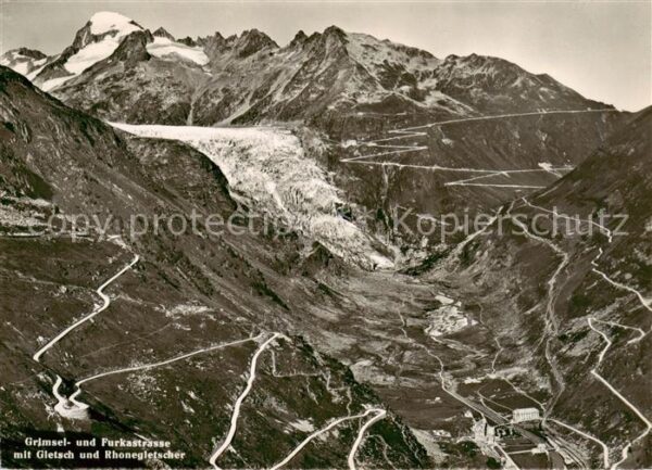 Grimsel Pass Grimsel und Furkastrasse mit Gletsch un