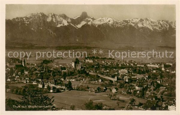Thun BE Panorama Blick gegen Stockhornkette Ber