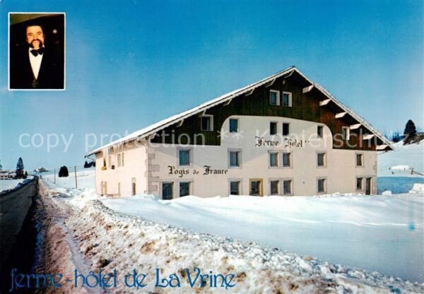 La Vrine Goux-les-Usiers 25 Doubs Ferme Hôtel en hiver