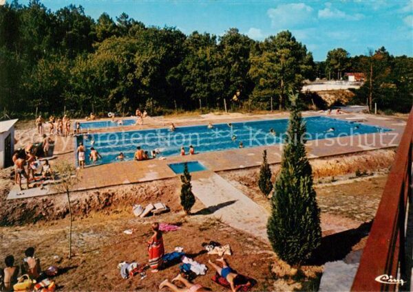 Lagraulet-du-Gers Piscine du centre de vacances P.T.T. Ar