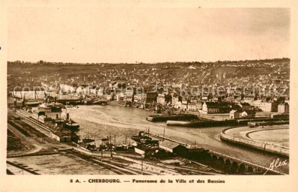 Cherbourg 50 Panorama de la Ville et des Bassins