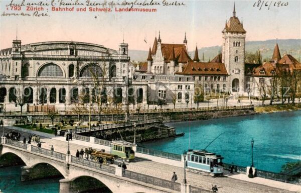 Zuerich ZH Bahnhof und Schweizer Landesmuseum