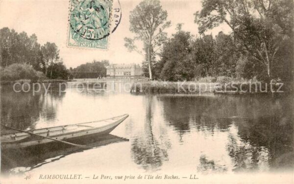 Rambouillet Le Parc vue prise de l’Ile des Roches