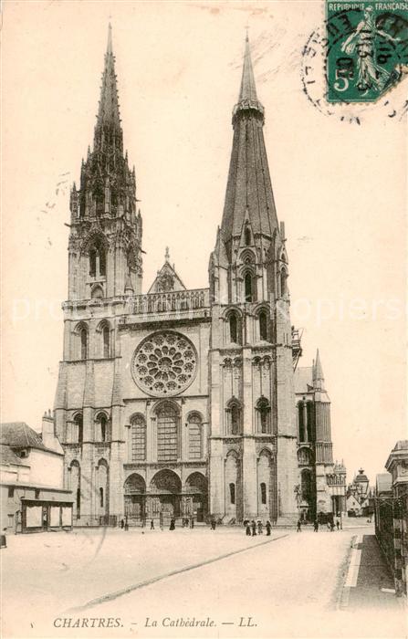 Chartres 28 La Cathedrale