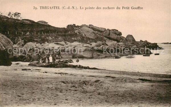Tregastel 22 Cotes-d Armor Pointe des rochers du Petit Gouffre