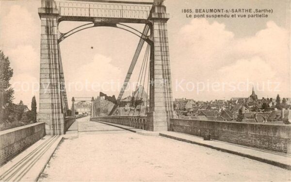 Beaumont-sur-Sarthe Pont suspendu et vue partielle