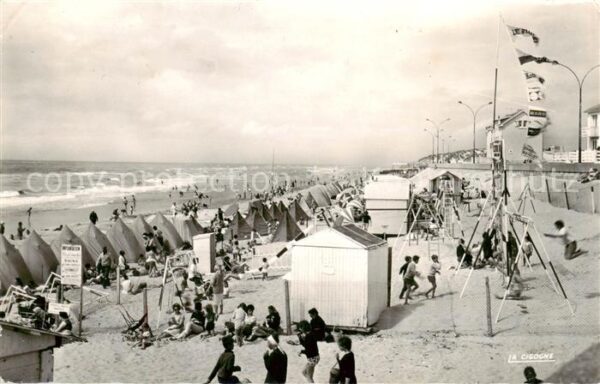 Fort-Mahon-Plage 80 La plage et le Central Club